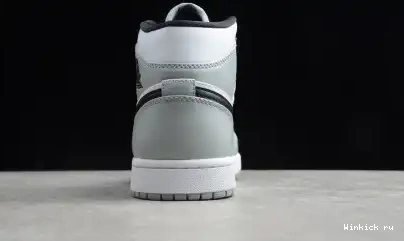 LIGHT SMOKE 1 GREY JORDAN MID AIR 0519
